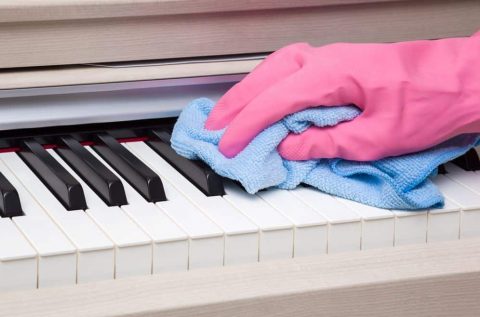How to Clean a Keyboard Piano