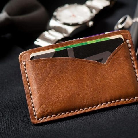 8 Features to Look for When Shopping for the Best Wallets for Men – The  Fashionisto