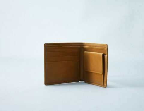 Types of Mens Wallets - Bifold Wallet