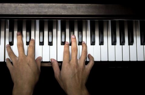 Weighted Keys vs. Touch Keys