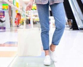 Who's This for - shopping at the mall